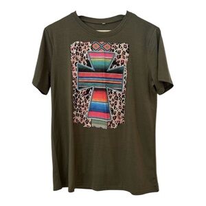 Women's Medium Moss Green Cheetah Leopard Cross Christian Casual Tee T-Shirt